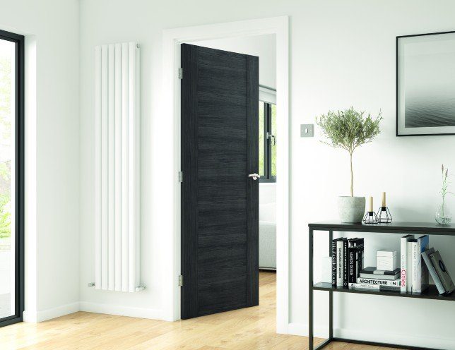 Alabama Cinza Dark Grey Door