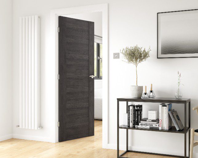 Alabama Cinza dark grey door