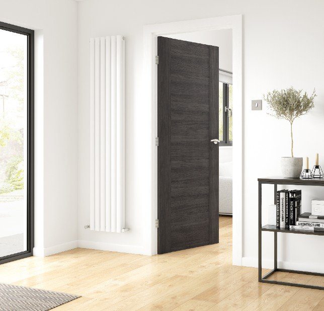 Alabama Cinza dark grey door