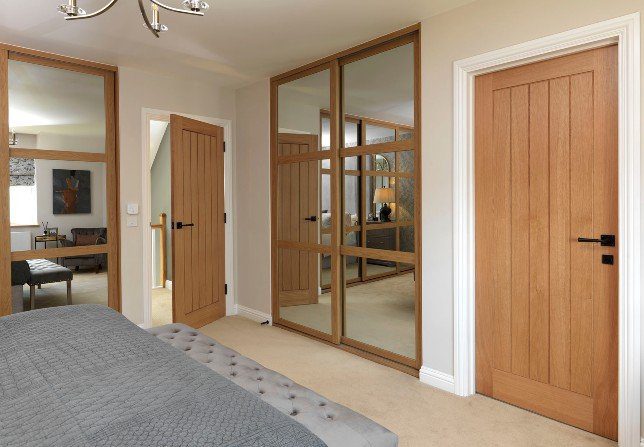 Thames oak doors in bedroom