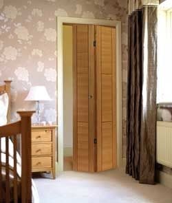 Internal bifold doors for a wardrobe