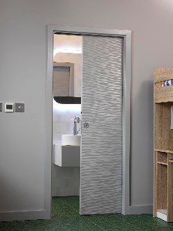 Single pocket door to an ensuite